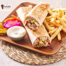 ركن السندوتشات (تقدم مع البطاطا المقلية )
